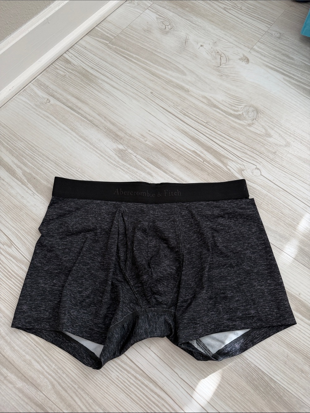 Abercrombie & Fitch Men's Dark Charcoal Heather Boxer Briefs
